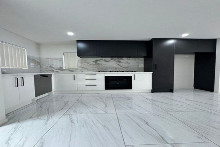 Photo of property in 11c William Avenue, Manurewa, Auckland, 2102