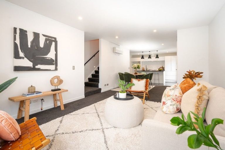 Photo of property in 49 Bassett Road, Johnsonville, Wellington, 6037