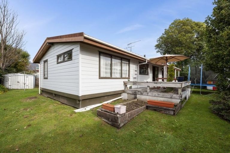 Photo of property in 10 Te Arahori Street, Turangi, 3334