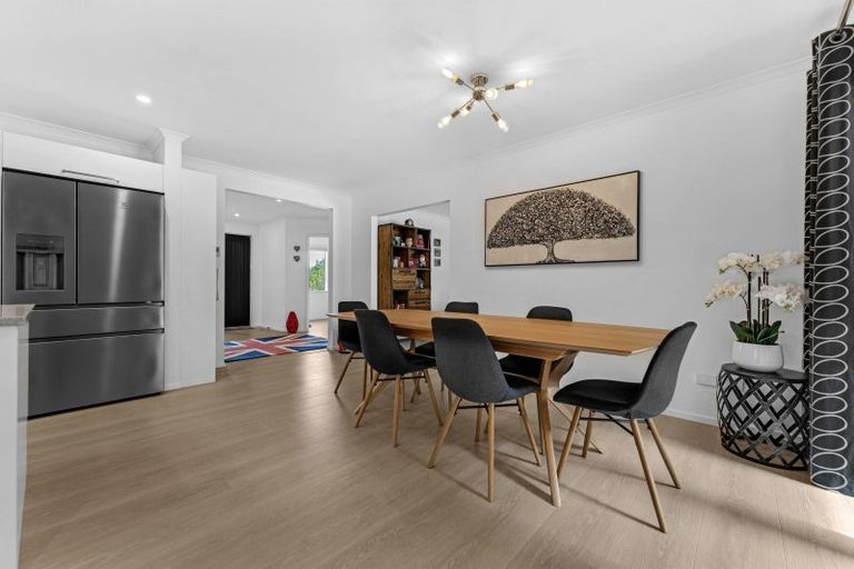 Photo of property in 2g Country Club Lane, Waiuku, 2123