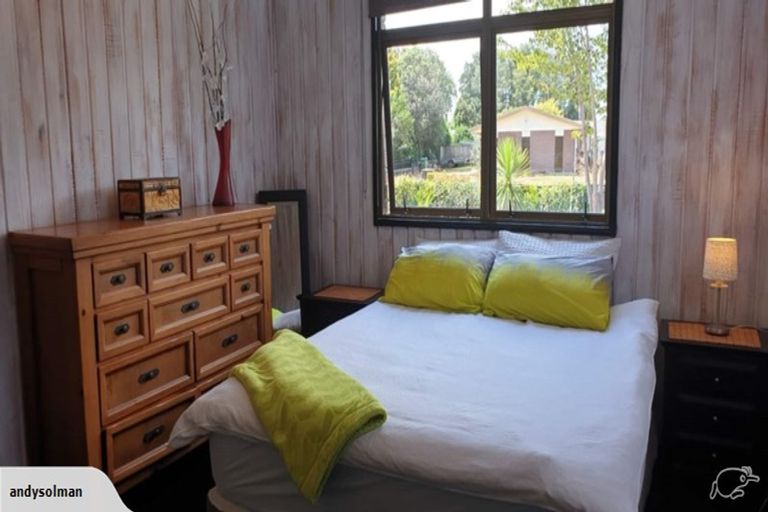 Photo of property in 50 Poaka Avenue, Dinsdale, Hamilton, 3204