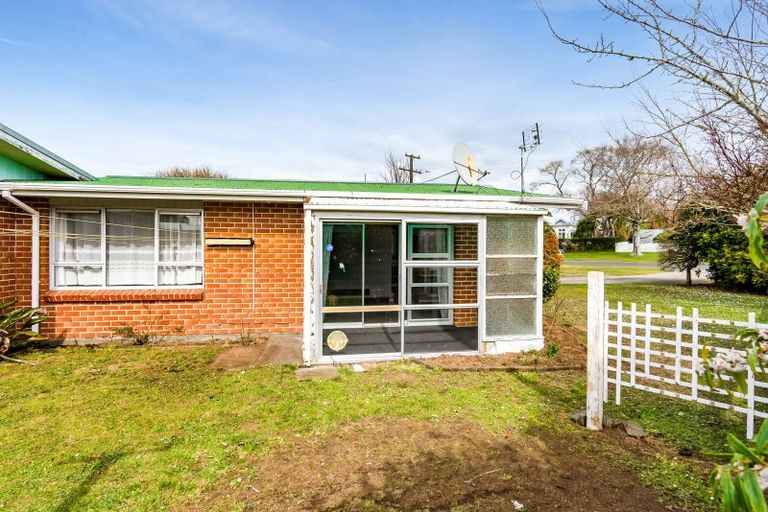 Photo of property in 2a Seyton Street, Stratford, 4332