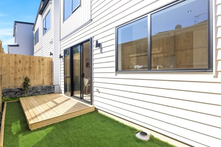 Photo of property in 4/59 Howe Street, Howick, Auckland, 2014