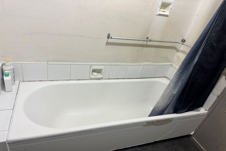 Photo of property in 2/41 Bureta Road, Otumoetai, Tauranga, 3110