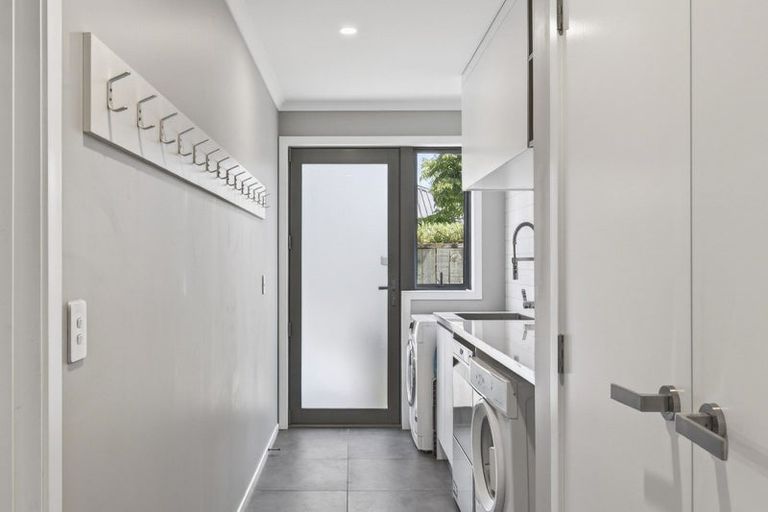 Photo of property in 22 Smith Street, Lepperton, New Plymouth, 4373