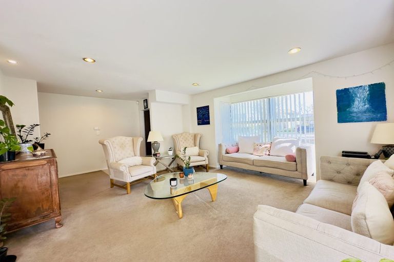 Photo of property in 189 Porchester Road, Takanini, 2112