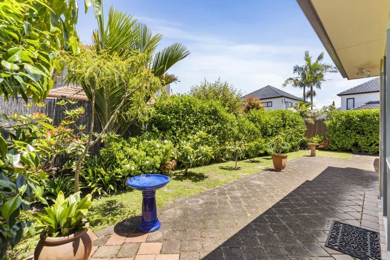 Photo of property in 4 Rialto Court, East Tamaki Heights, Auckland, 2016