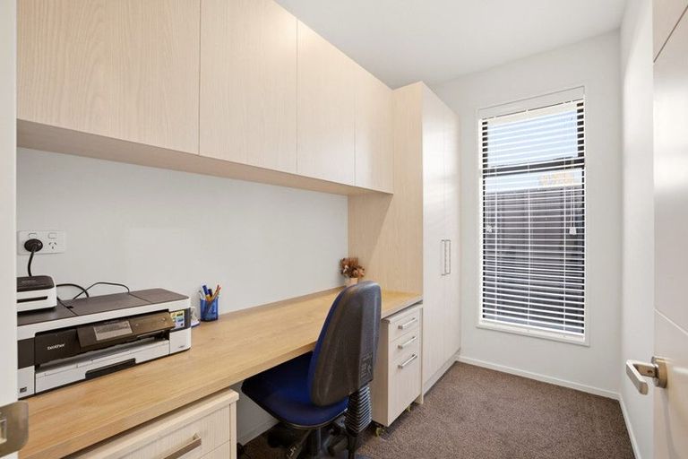 Photo of property in 5 Tulett Park Drive, Casebrook, Christchurch, 8051