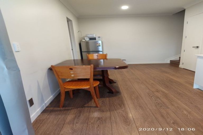 Photo of property in 27 Casheltown Way, Flat Bush, Auckland, 2019