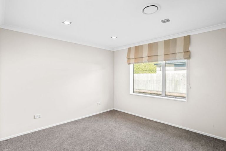 Photo of property in 26 Henley Close, Rolleston, 7614