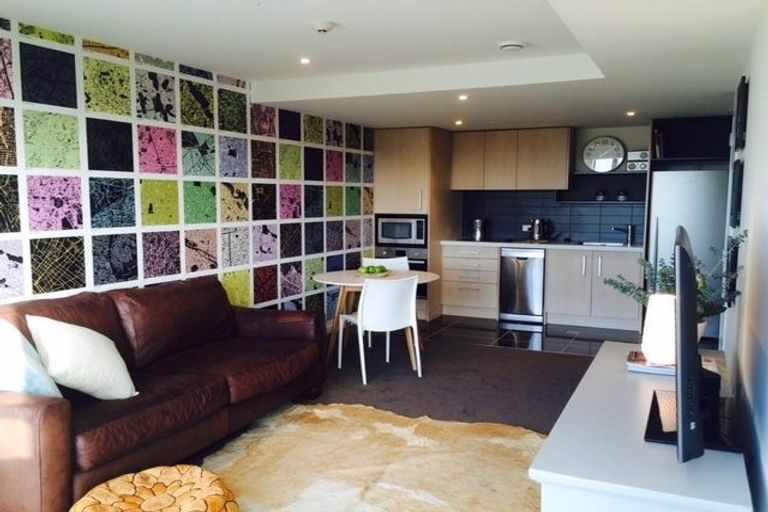 Photo of property in Nouvo Apartments, 4a/21 Rugby Street, Mount Cook, Wellington, 6021