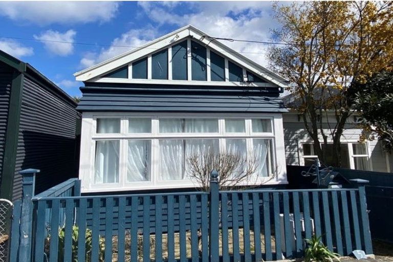 Photo of property in 5 Blucher Avenue, Newtown, Wellington, 6021