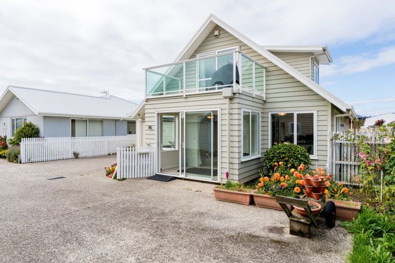 Photo of property in 8b Reid Avenue, Mosgiel, 9024