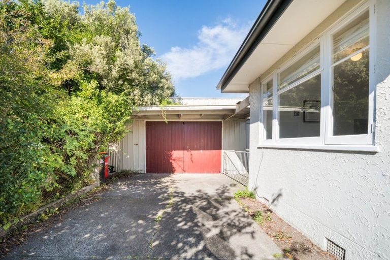 Photo of property in 32 Aberdeen Avenue, Takaro, Palmerston North, 4412