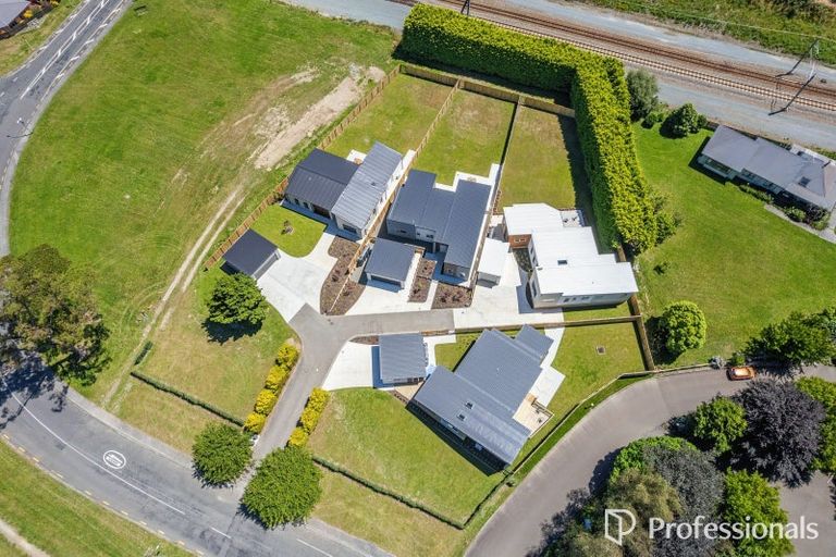 Photo of property in Manor Park, 12 Manor Park Road, Manor Park, Lower Hutt, 5019