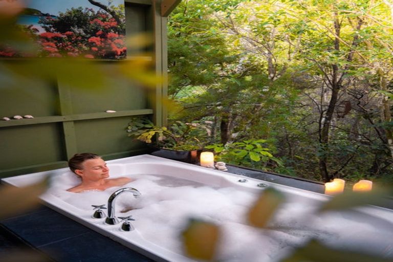 Photo of property in 251 Old Coach Road, Kaimarama, Whitianga, 3591