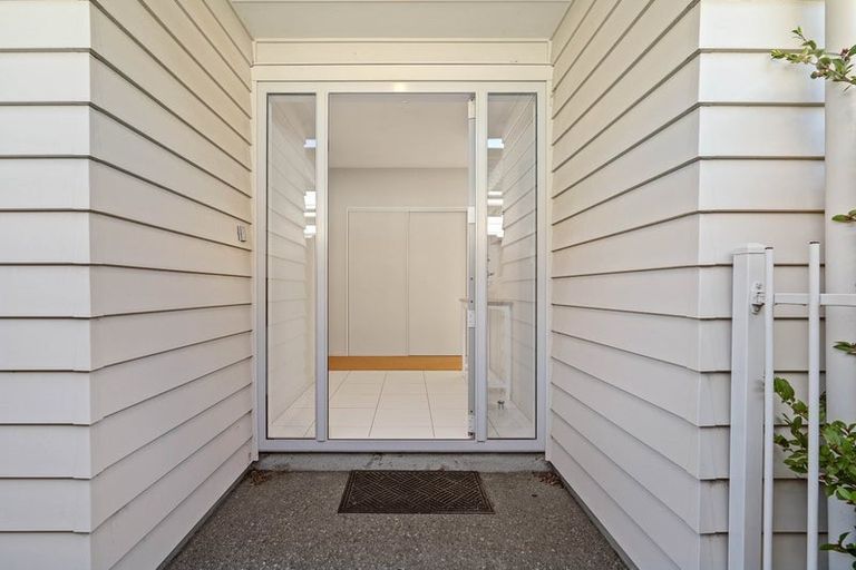 Photo of property in 70 Sioux Avenue, Wigram, Christchurch, 8042