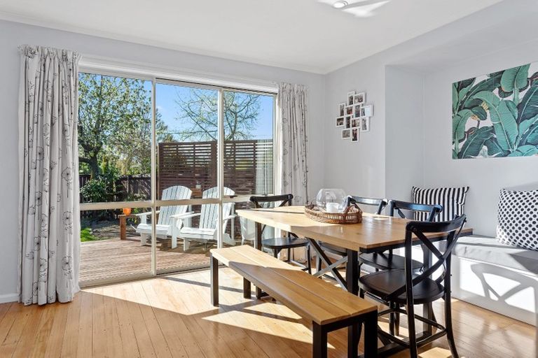 Photo of property in 9 Larch Place, Casebrook, Christchurch, 8051