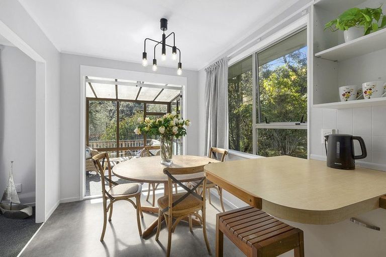 Photo of property in 22 Carvel Lane, Whitby, Porirua, 5024