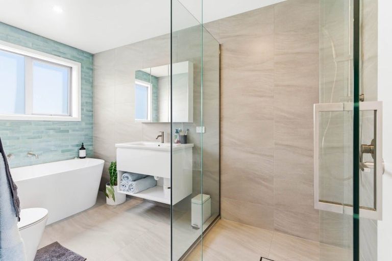 Photo of property in 23 Queen Street, Brighton, Dunedin, 9035