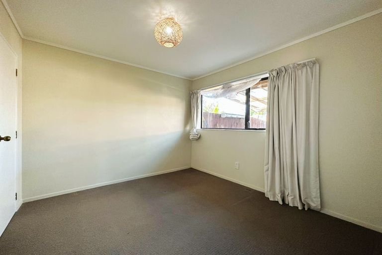 Photo of property in 6/60 Nikau Street, New Lynn, Auckland, 0600