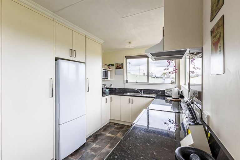 Photo of property in 8 Heatherlea Heights, Feilding, 4702