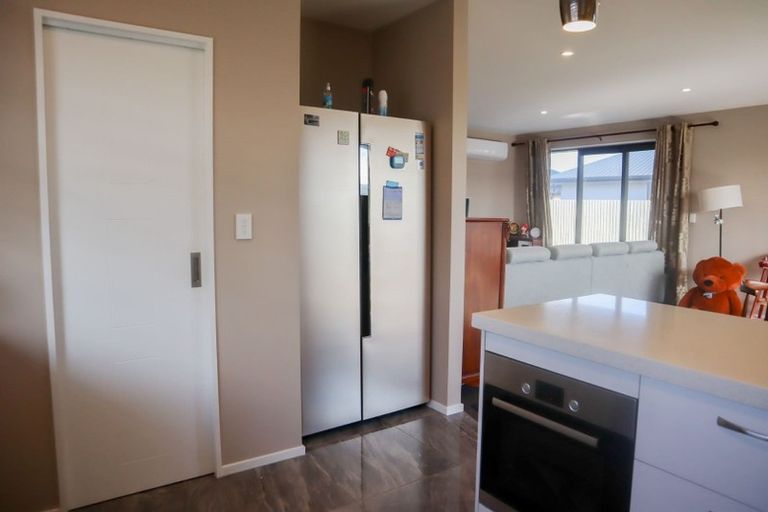 Photo of property in 17 Exeter Lane, Rolleston, 7614