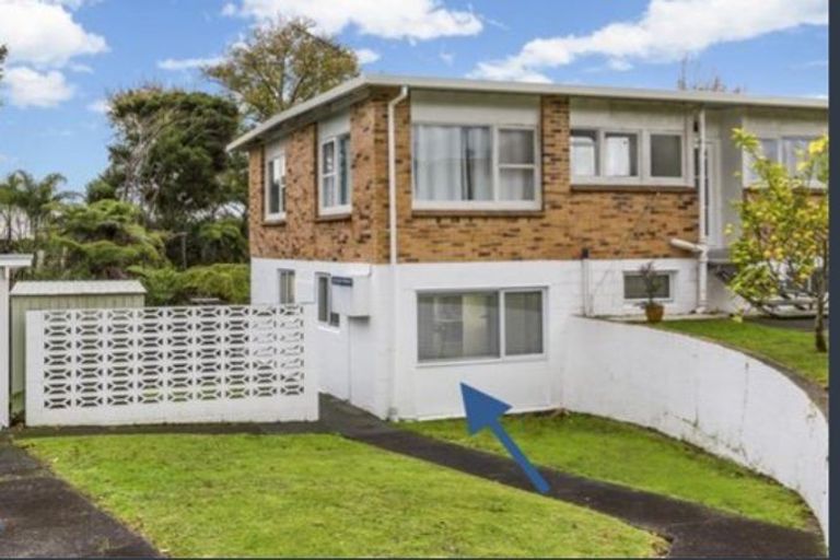 Photo of property in 4/24 Dawnhaven Drive, Te Atatu Peninsula, Auckland, 0610