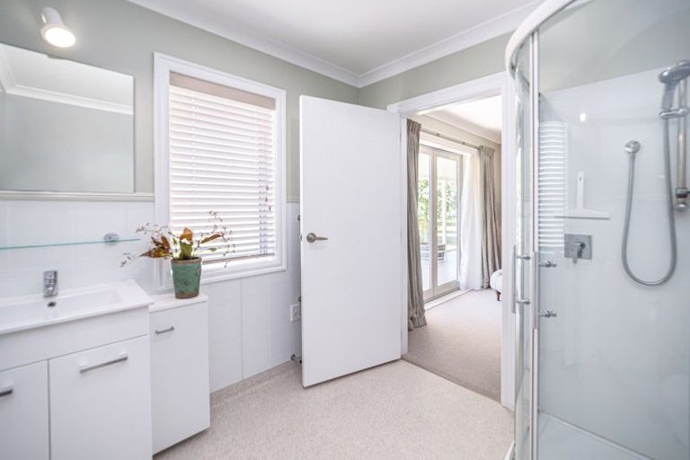 Photo of property in 7 Orchard Road, Greytown, 5712