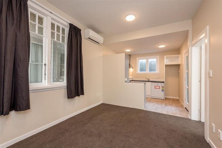 Photo of property in 281a Adelaide Road, Newtown, Wellington, 6021