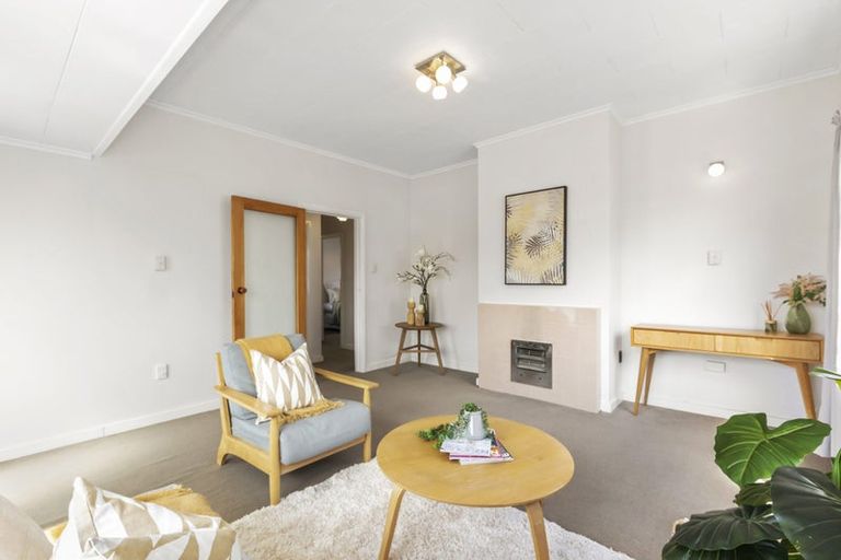 Photo of property in 10 Fife Lane, Miramar, Wellington, 6022