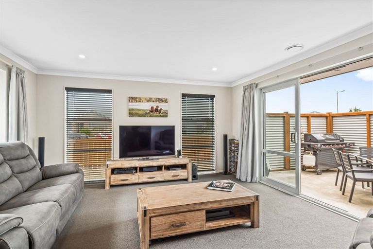 Photo of property in 18 Granite Drive, Rolleston, 7614