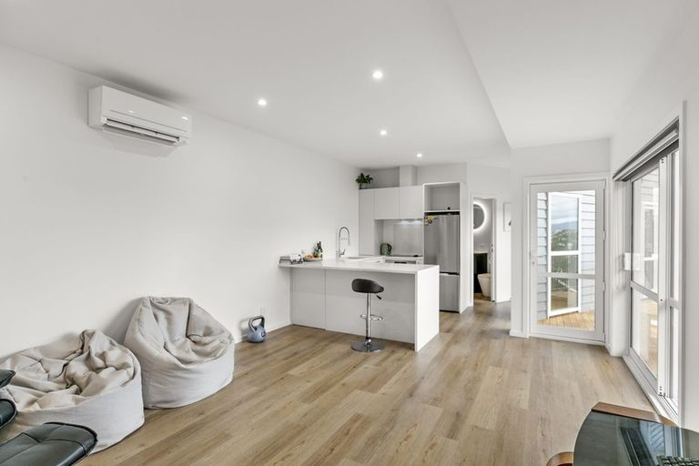 Photo of property in 59 Winston Street, Crofton Downs, Wellington, 6035