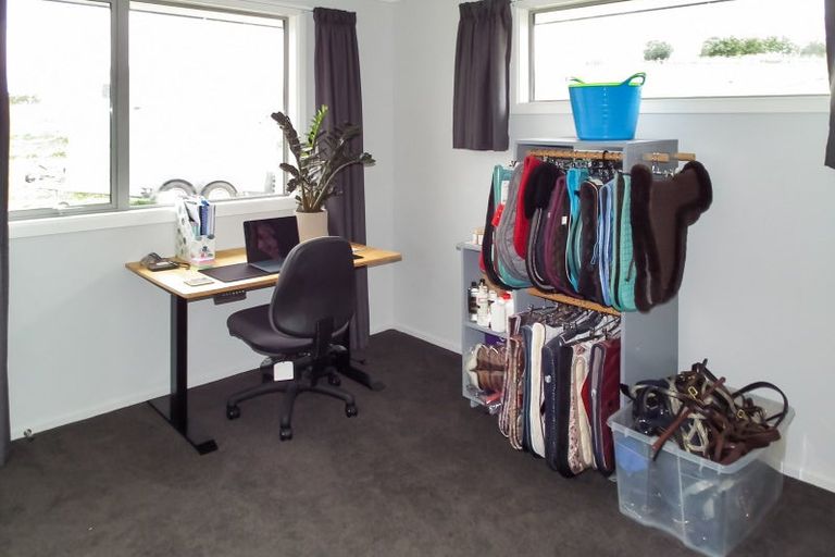 Photo of property in 36 Finlays Road, Windsor, Oamaru, 9491