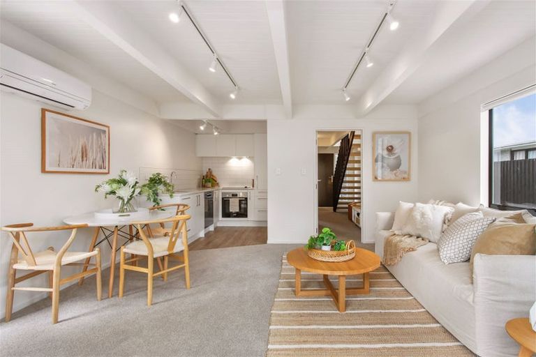 Photo of property in 3/99 Mandeville Street, Riccarton, Christchurch, 8011