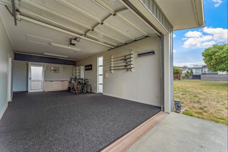 Photo of property in 7 Thistle Terrace, Omaha, 0986
