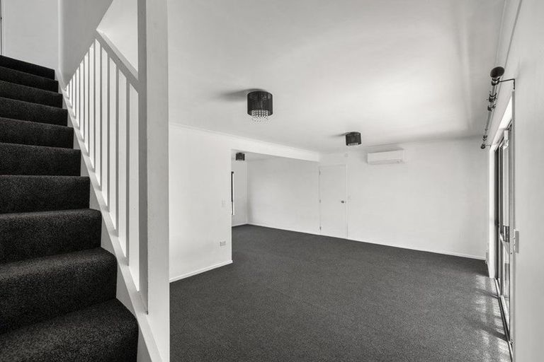 Photo of property in 21a Rimmington Drive, Hamilton Lake, Hamilton, 3204