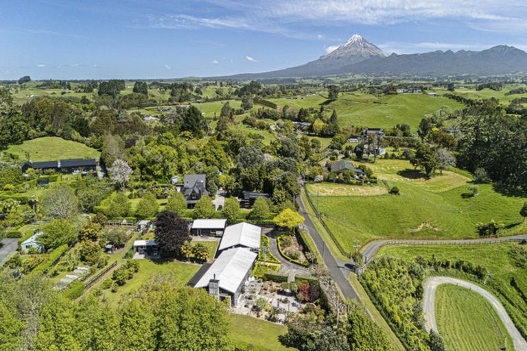 Photo of property in 47 Atkinson Road, Hurworth, New Plymouth, 4371