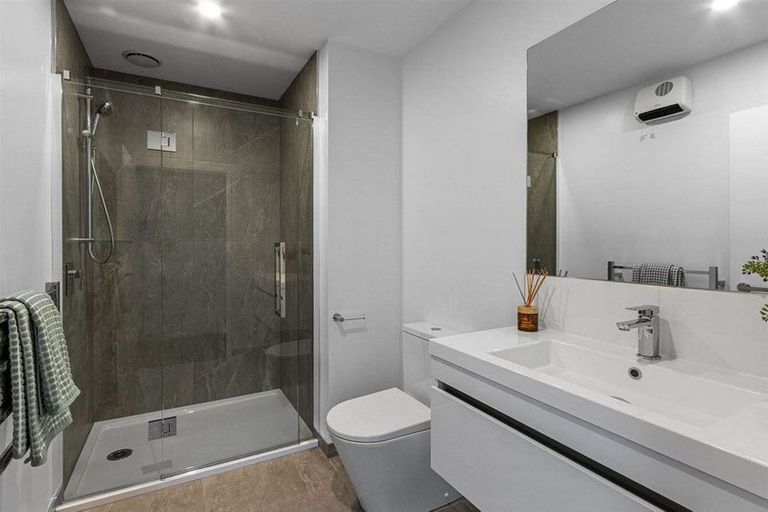 Photo of property in 10/258 Armagh Street, Christchurch Central, Christchurch, 8011