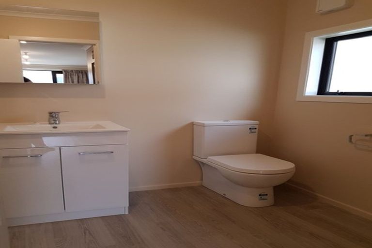 Photo of property in 24 Hori Street, Vogeltown, New Plymouth, 4310