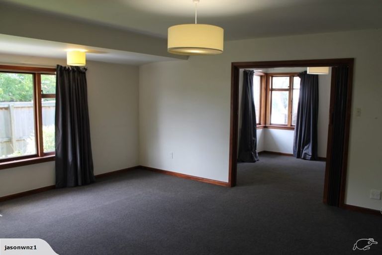 Photo of property in 1/2 Ketton Place, St Albans, Christchurch, 8052