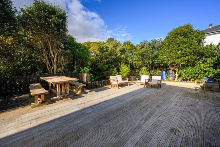 Photo of property in 151 Summerhill Drive, Fitzherbert, Palmerston North, 4410