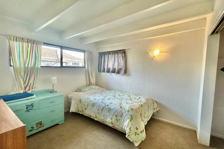 Photo of property in 1/106 Gallien Street, Saint Leonards, Hastings, 4120