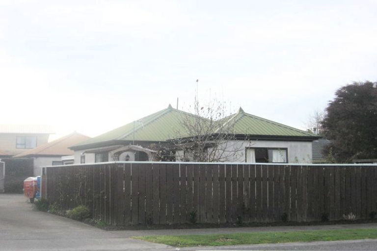 Photo of property in 2/1214 Howard Street, Parkvale, Hastings, 4122