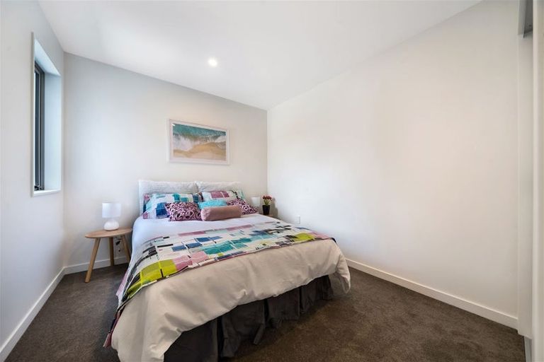 Photo of property in 11d Reid Road, New Lynn, Auckland, 0600