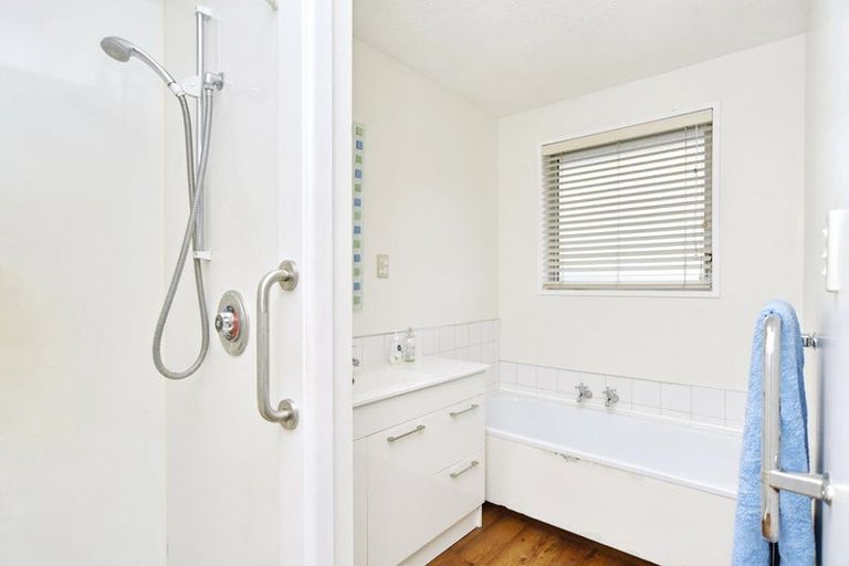 Photo of property in 1/9 Valecrest Avenue, Parklands, Christchurch, 8083