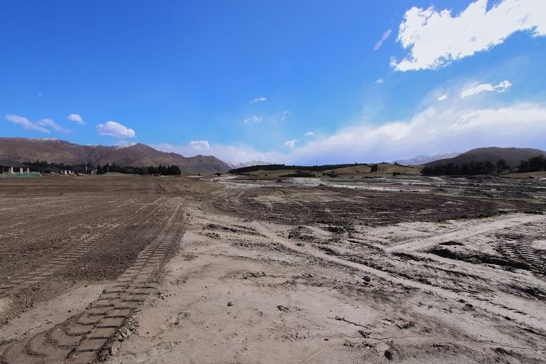 Photo of property in 9 Mount Linton Avenue, Wanaka, 9305