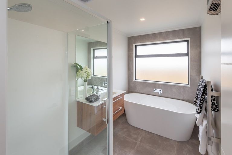 Photo of property in 17 Merlin Terrace, Rolleston, 7615