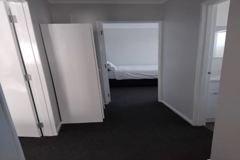 Photo of property in 70a Featherston Street, Takaro, Palmerston North, 4412
