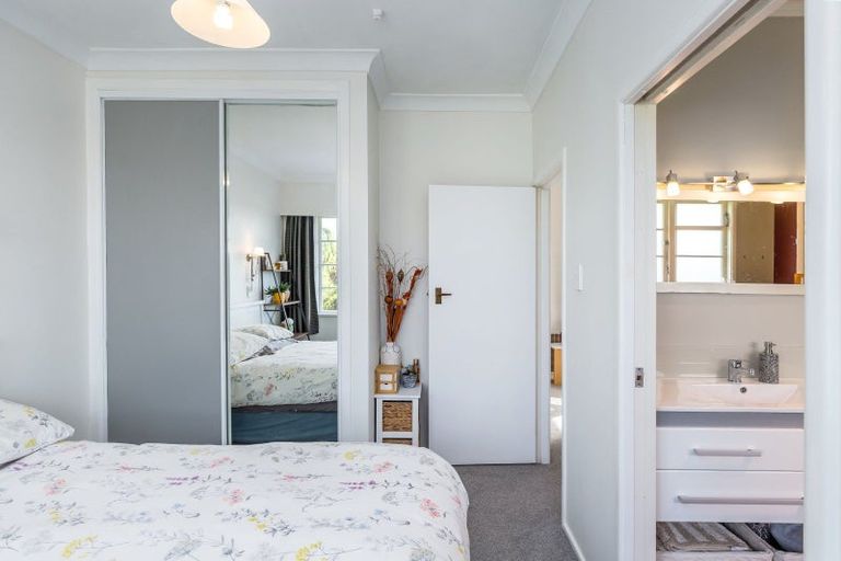 Photo of property in 162 Para Road, Waihakeke, Carterton, 5792